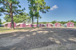 Parking | Driveway (1 Vehicles) | Community Trailer Parking