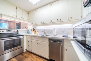Bright Modern Kitchen with Stainless Steel Appliance