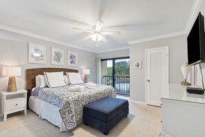 Large master suite with en-suite bathroom, walk in closet, balcony and Smart TV