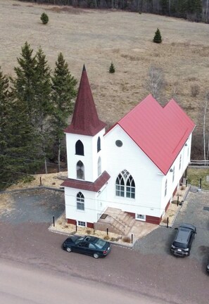 Jones Brook Cottage in Boundary Creek