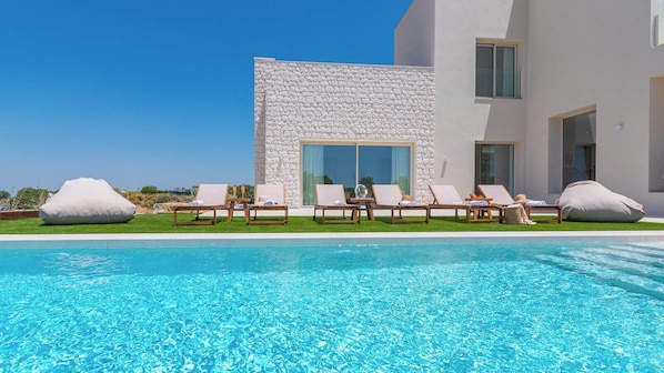 Villa Selena Antequera by Ruralidays