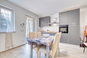 Kitchen and dining area