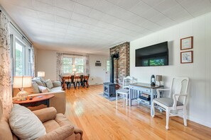 Living Room | 2-Story Home | Window A/C Unit | Gas Fireplace | Full Sleeper Sofa
