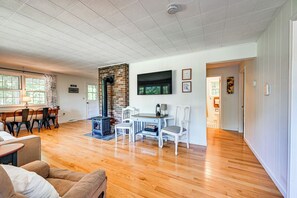 Smart TV | Main Level