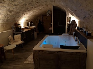 Hebergement insolite avec SPA