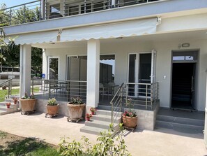 Facade / entrance