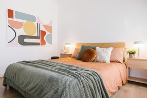 Queen Bed