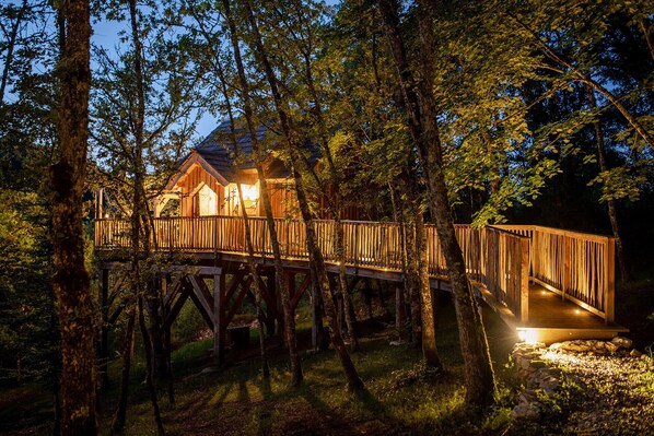 Lodge