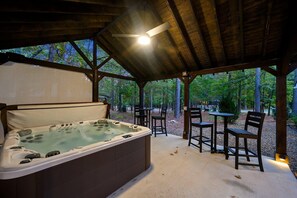 Hot tub