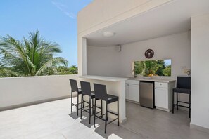 4th Level - Rooftop Terrace with Wet Bar