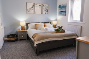Cool Waves back bedroom king bed