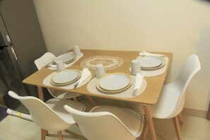 Ruokailu
