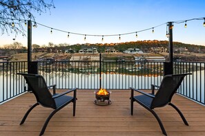 Enjoy the perfect afternoon by the water, surrounded by tranquility and natural beauty.