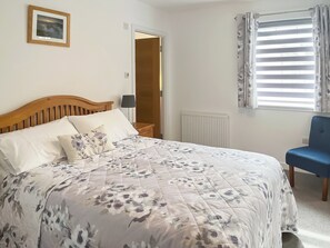 Double bedroom | No. 8, Aviemore