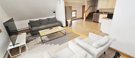 Carriage House on Stowe Main St - Walk Everywhere (3607)