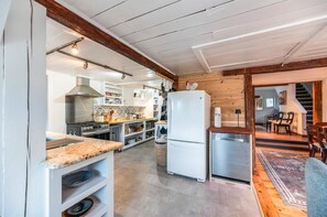 Woodland Escape: Embrace Nature near Stowe&Smuggs (3649)