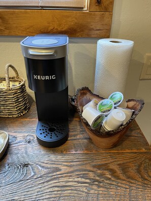 Mountain View Suite - Keurig coffee maker