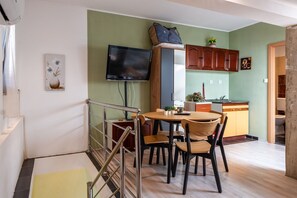 Living room 2