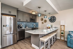 Kaanapali Shores 934 kitchen 1