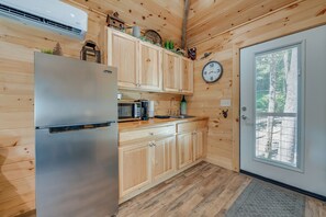 Kitchenette | Cooking Basics | Keurig Coffee Maker | Hot Plate