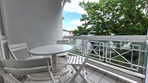 Balkon mit Blick ins Grüne