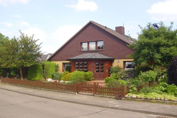 Holiday Home Exterior [summer]