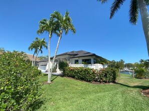 Exterior and side yard