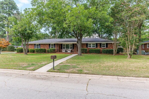 Single-story brick ranch home