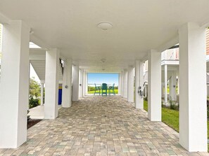 Ground Level Covered Arrival Plaza