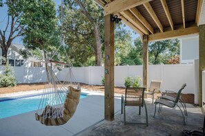 Swing / Sitting Area