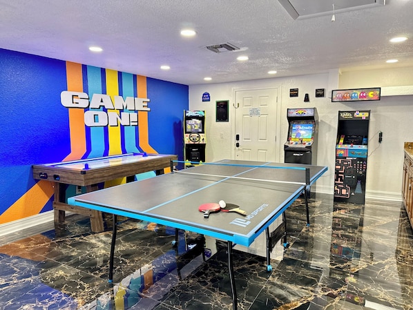Spielezimmer