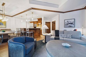 AspenMtnResidences-03B-3548