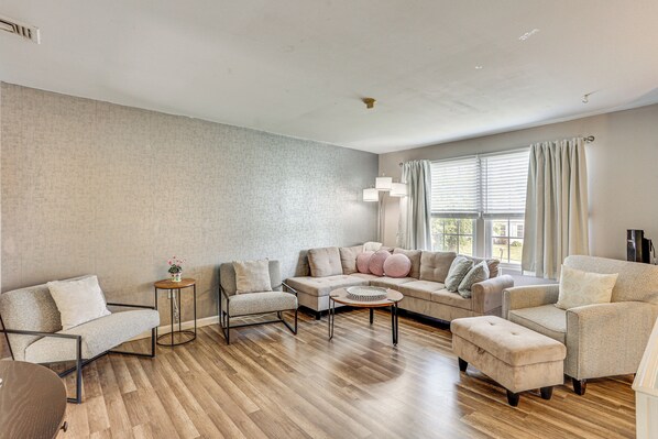 Harrisburg Vacation Rental | 4BR | 2BA | Stairs Required | 1,696 Sq Ft