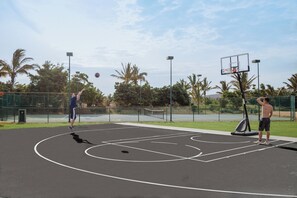 Sport court
