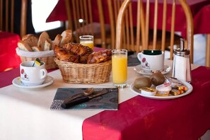 Breakfast meal