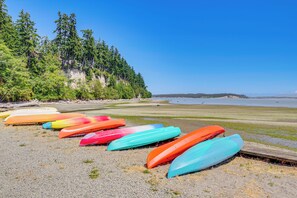 Access to Camano Country Club Private Beaches (Beach 1 & 2)