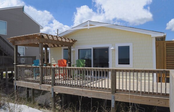Wholly Mackerel Oceanfront Exterior