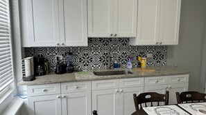 Sink area
