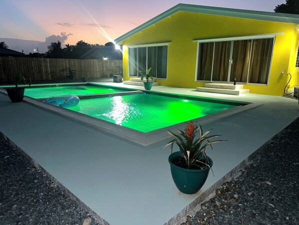 Pool
