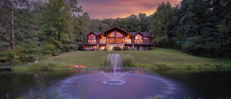 Welcome to Reflection Ridge!