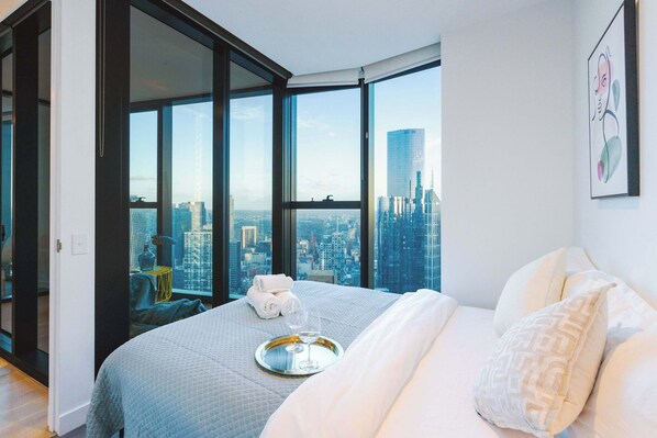 skyline view froskyline view at the room and balconym the 2nd bedroom