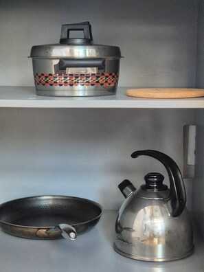 Kaffee und/oder Kaffeemaschine