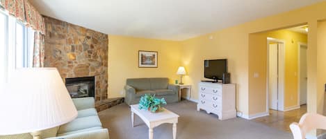 Eagle Trace Premium One Bedroom Condo