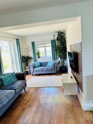 Living Area (1)