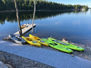 Kayaks and Paddle Boards (life jackets of various sizes available)