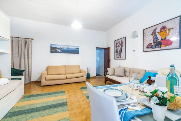 Living and dining room