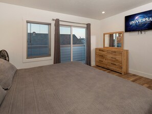King bed with Smart TV
