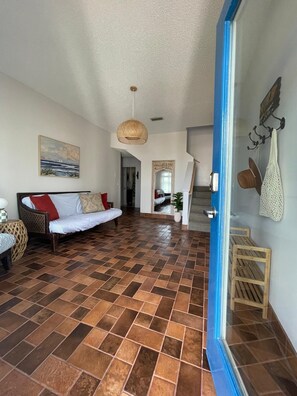 Front Entryway 