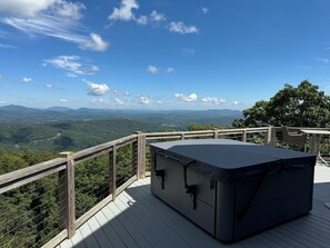 Brand new hot tub installed in Sept.