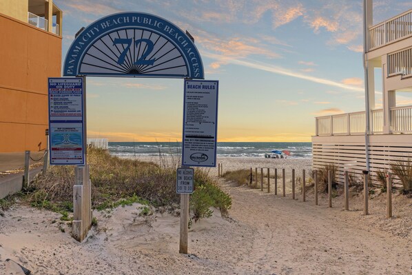 Strand